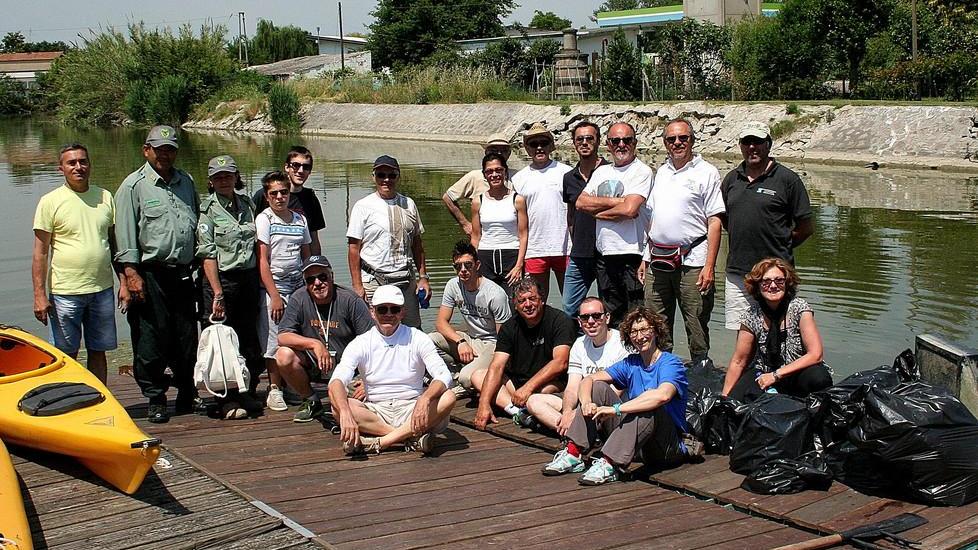Po di Volano ripulito dai canoisti
