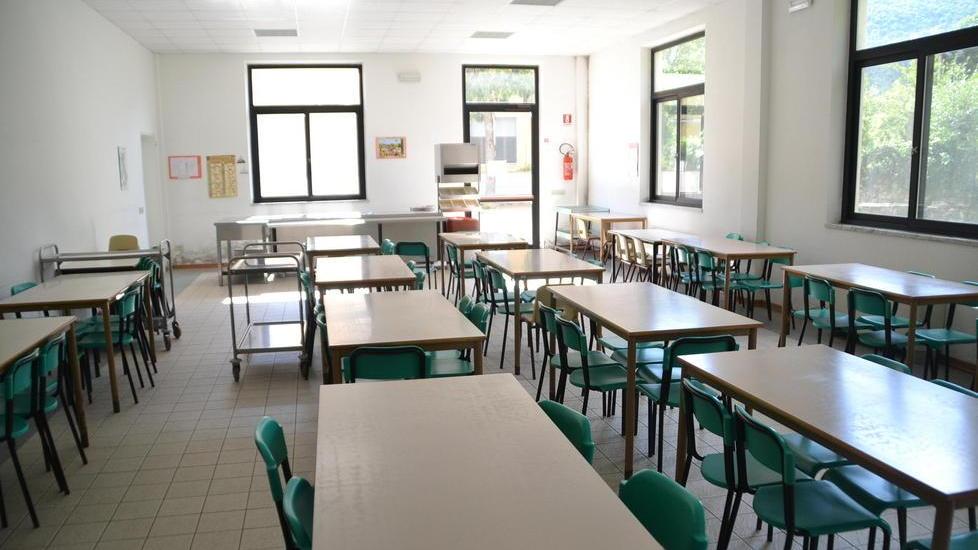 Scuole, allarmi per i refettori non a norma