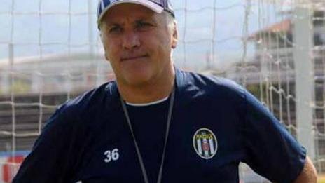 Massese tra chiari e scuri No di Benedetti, Tazzioli sì