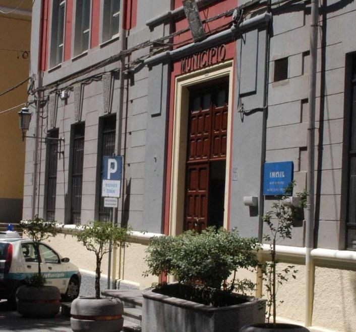 Il sindaco Davide Ferreli deciso ad andare avanti 