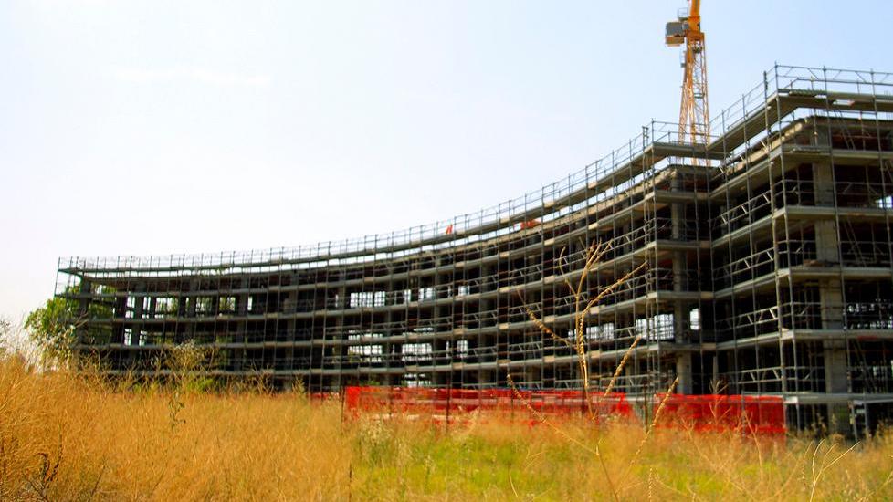 Pusher nel cantiere abbandonato