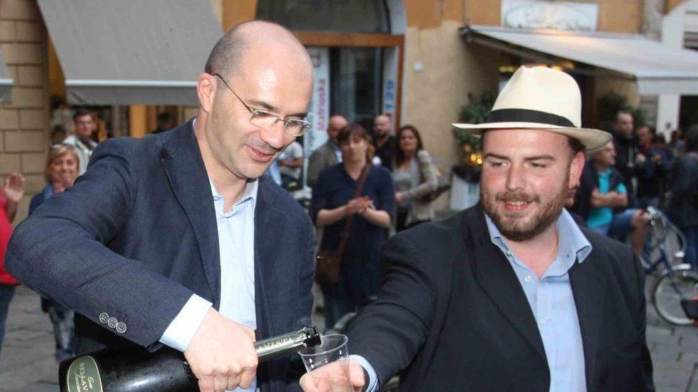 Il Pd “blinda” il capogruppo: è Capelli