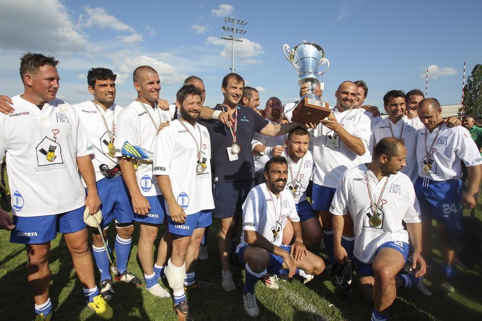 Rugby: Saviozzi con gli ex azzurri 