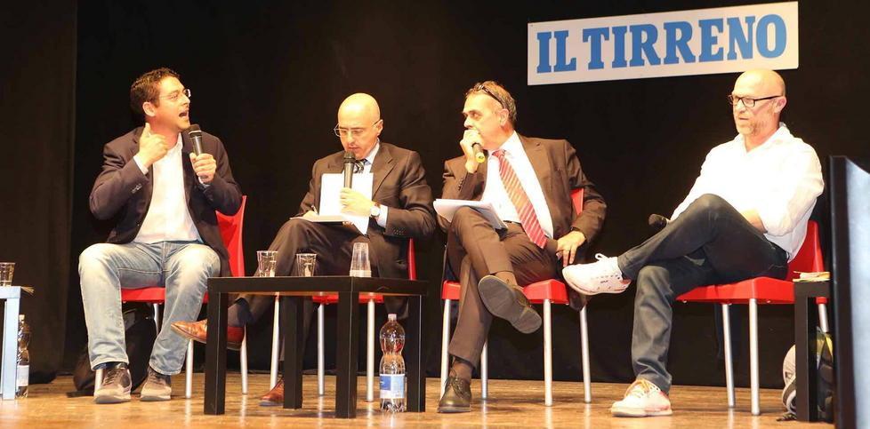 Ballottaggio a Livorno, duello Ruggeri-Nogarin: il confronto in cinque video 