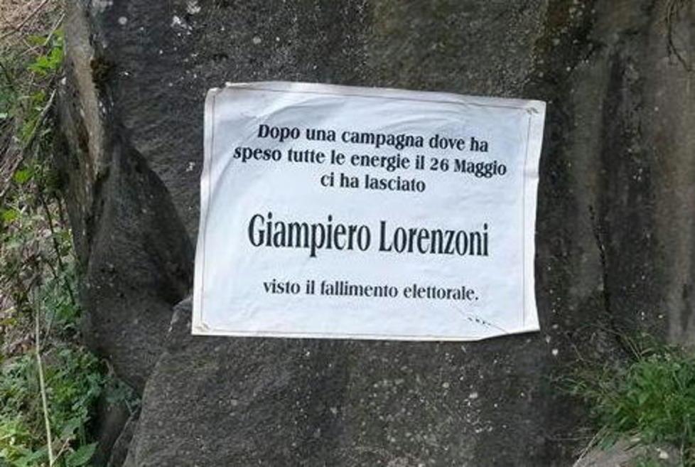 Manifesti “funebri” per Lorenzoni