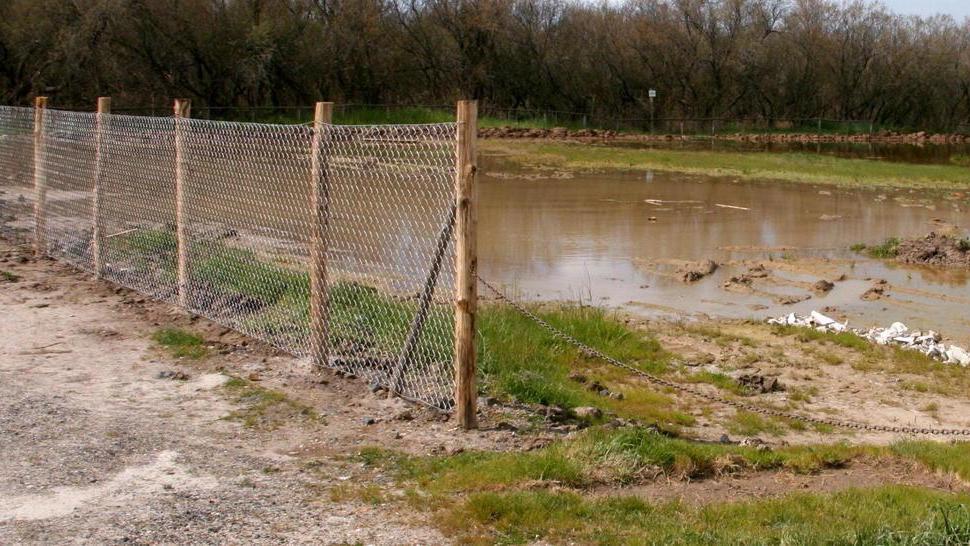 Stop all’accesso in auto alle spiagge di Vada