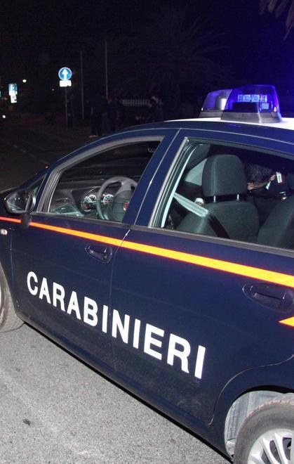 Bonnie & Clyde tentano il colpo in villa 