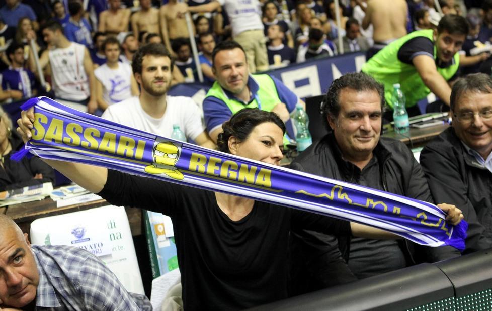 Un Palasport biancoblù, è Dinamomania 