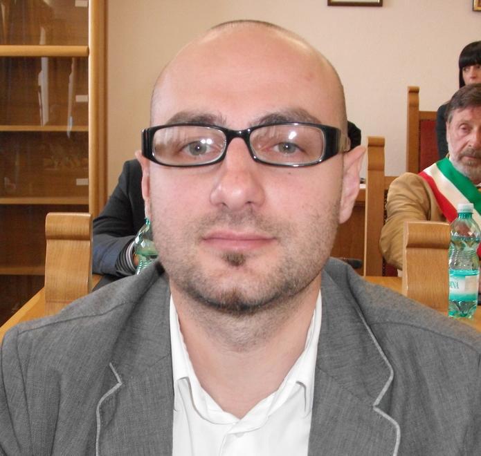Per Monteduro e Cossu sono «polemiche sterili» 