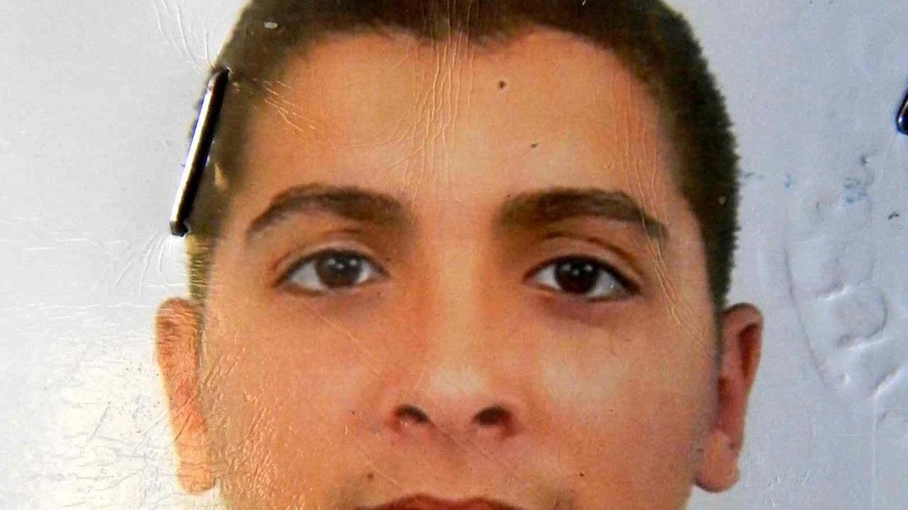 Giovane scompare da casa: appello del padre per ritrovarlo