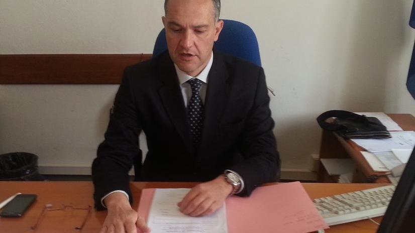Spaccia l’ottone per oro, in trappola a Empoli il truffatore degli anziani