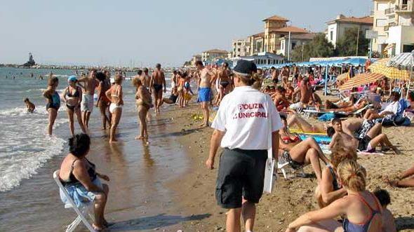 Il corpo della municipale in estate si tinge di “rosa”