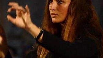 Beatrice Venezi acclamata con la Filarmonica Campana