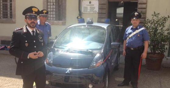 Controlli dei carabinieri anche con l’auto elettrica