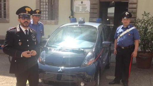 Controlli dei carabinieri anche con l’auto elettrica
