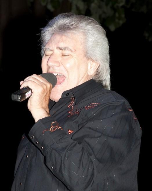 L’ex sindaca trionfa nel concorso canoro 