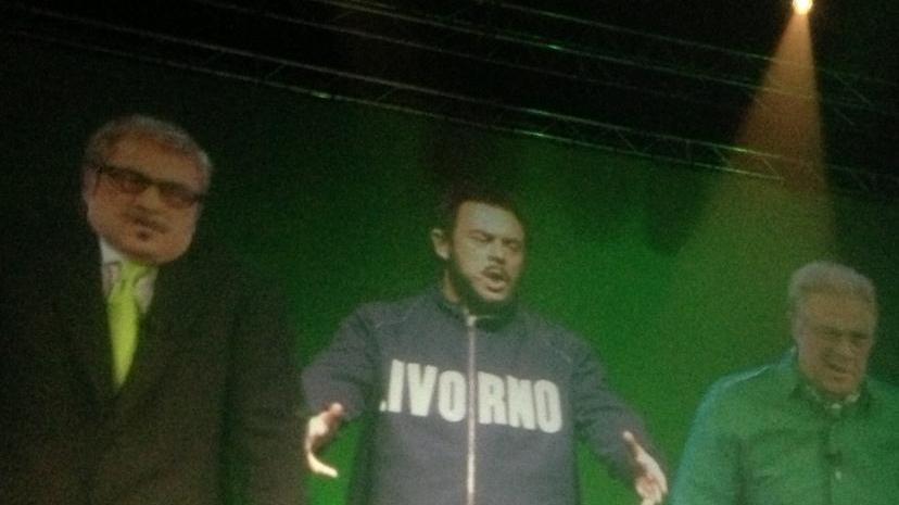 Crozza delle Meraviglie parte da Livorno e scherza sulle elezioni