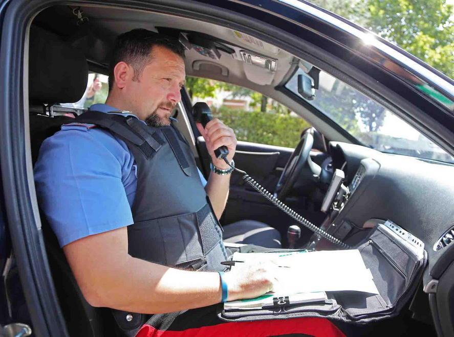 Trovato con 30 chili di hashish nell’auto, arrestato un operaio 26enne 