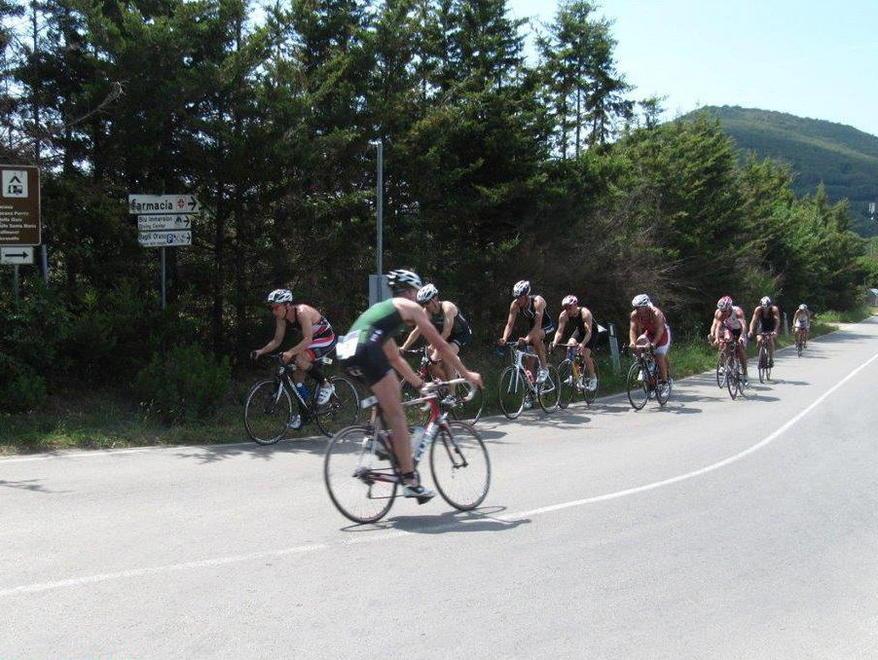 Iron tour, Guadagni e Peroncini in vetta 