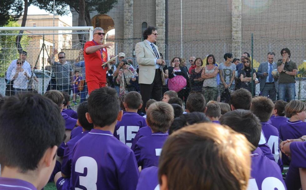 Invicta tra la festa e il caso dei falsi 