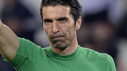 Delegazione azzurra a Perugia da Buffon per l’iscrizione alla C1