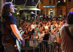 Freddie Maguire e Model T dal country al rock