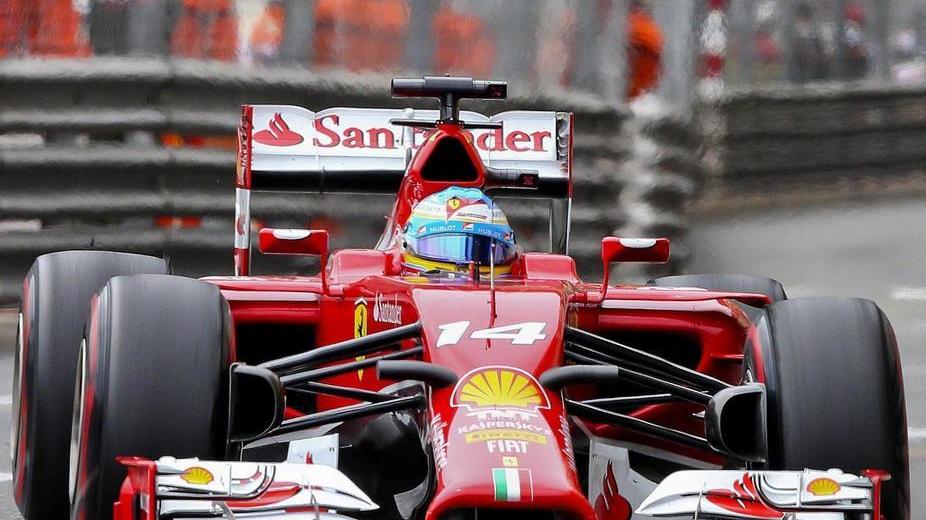 La Ferrari nel vento di Montreal