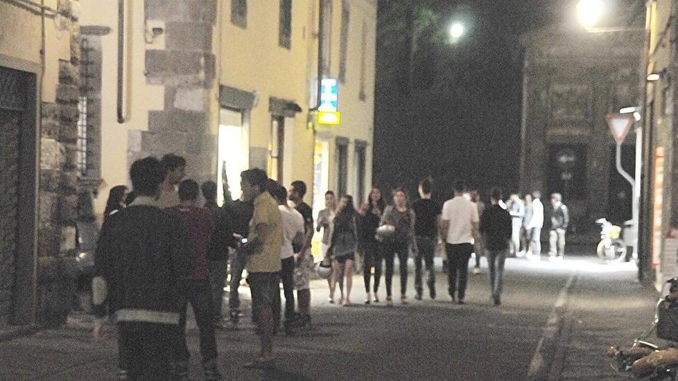 Movida, Confcommercio contro le regole della Regione