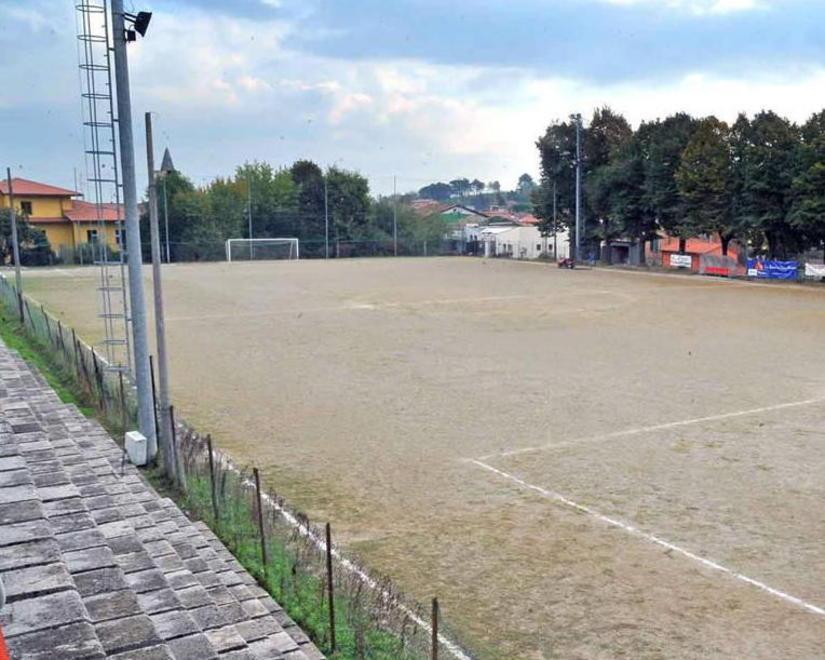 Assemblea pubblica sul campo di via Matteotti 