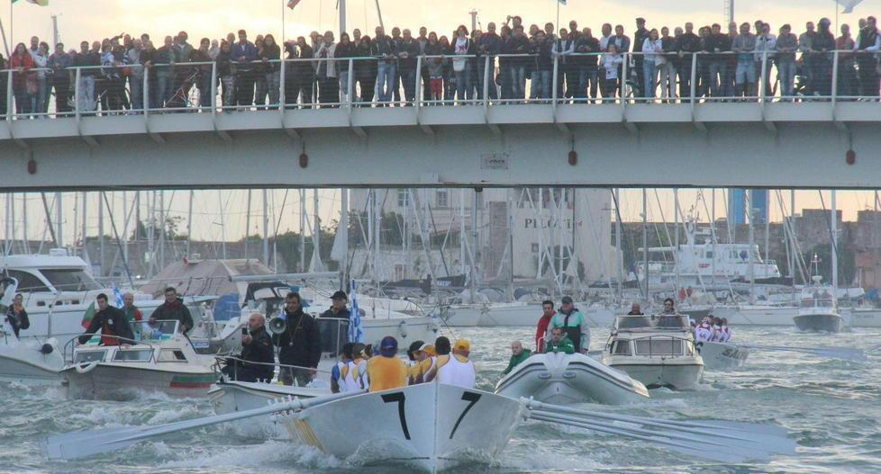 Si parte con la Minirisiatori e domani sfida dalla Meloria 