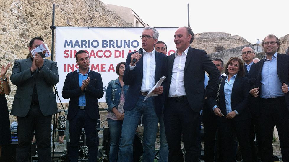 I leader del Pd con Mario Bruno