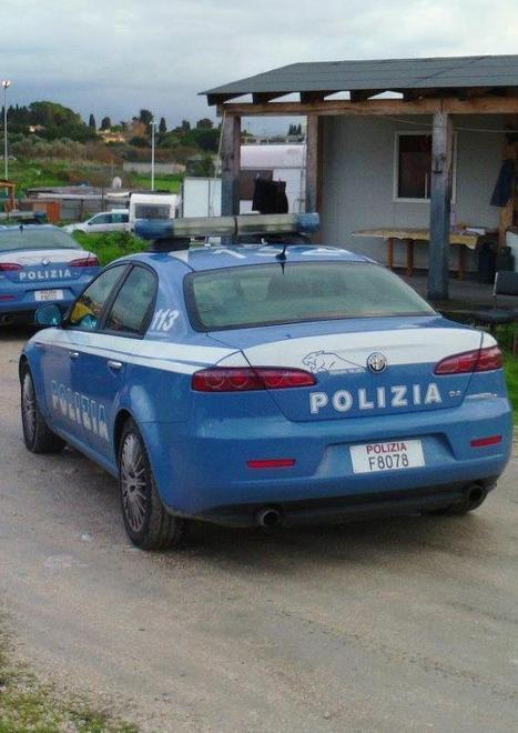 A 79 anni sesso con una 14enne: arrestato 