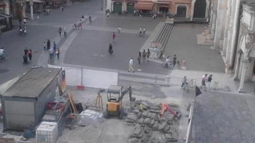 Lunedì al via i lavori per rifare il sagrato del duomo