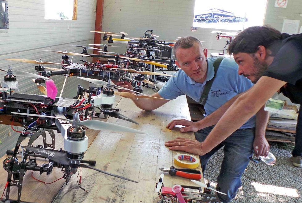 Sessanta droni nei cieli di Ferrara 