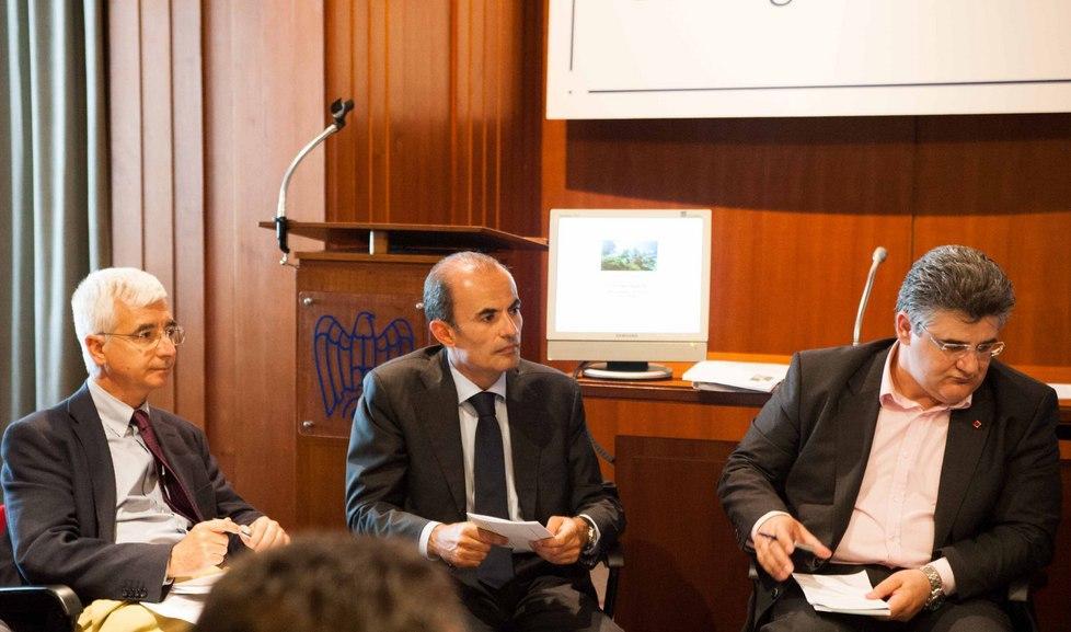 Regione: «Facciamo subito sei punti franchi» 