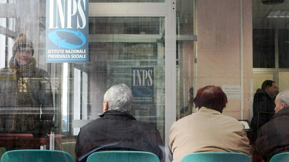 Un pensionato su due vive con meno di 700 euro al mese