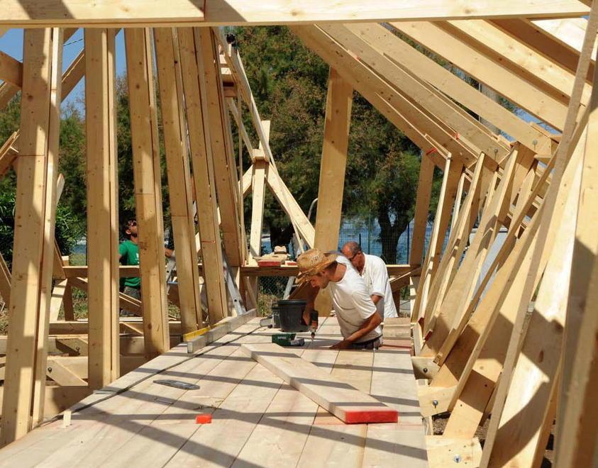 Nave etrusca rovesciata come ponte sul futuro 