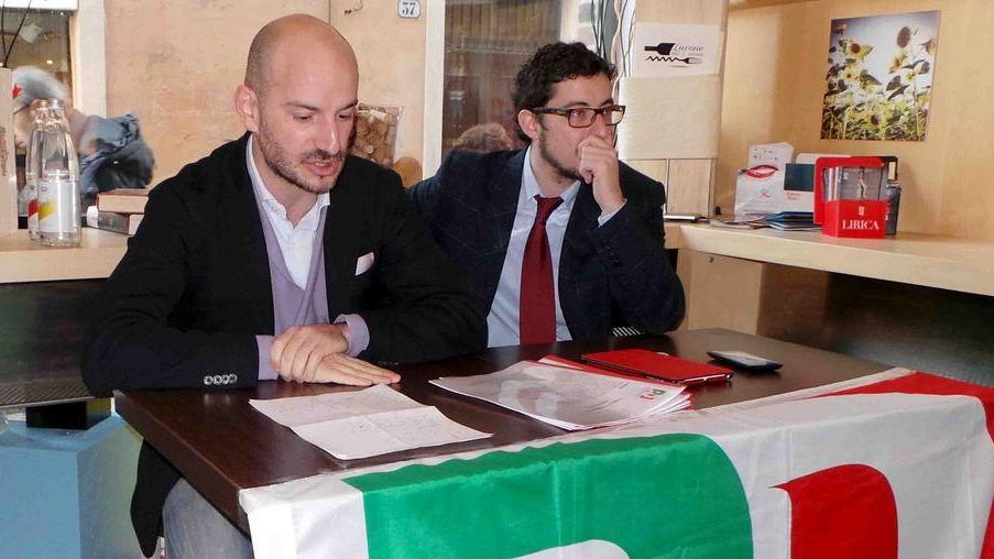 Il Pd in ‘rosso’ spera nelle feste