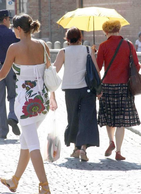 Caldo estivo alle porte Ferrara «città bollente» 