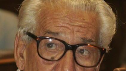 Lutto in città per la morte del professor Sini