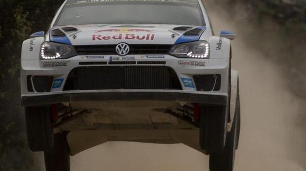 Rally di Sardegna: Ogier e Volkswagen fanno i pigliatutto