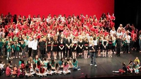 Il colore e le emozioni dell’amore secondo i ragazzi delle scuole