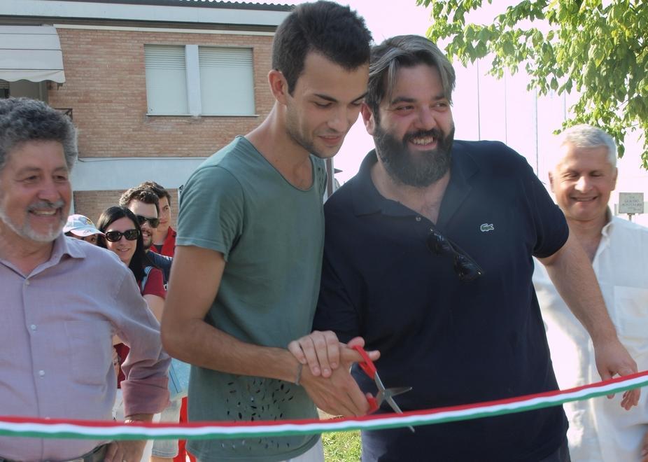 Arriva il paintball Se vieni macchiato sei fuori dal gioco 