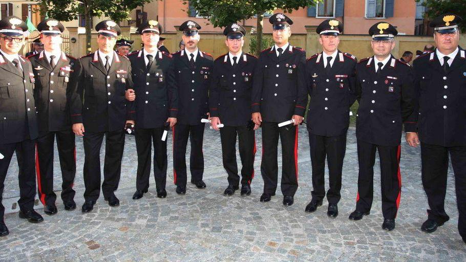 Festa per i 200 anni dei carabinieri. Il colonnello: «Passi avanti contro le mafie»