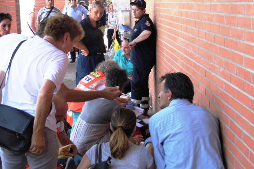 «Mi ha salvata, ora mio figlio è grave» 