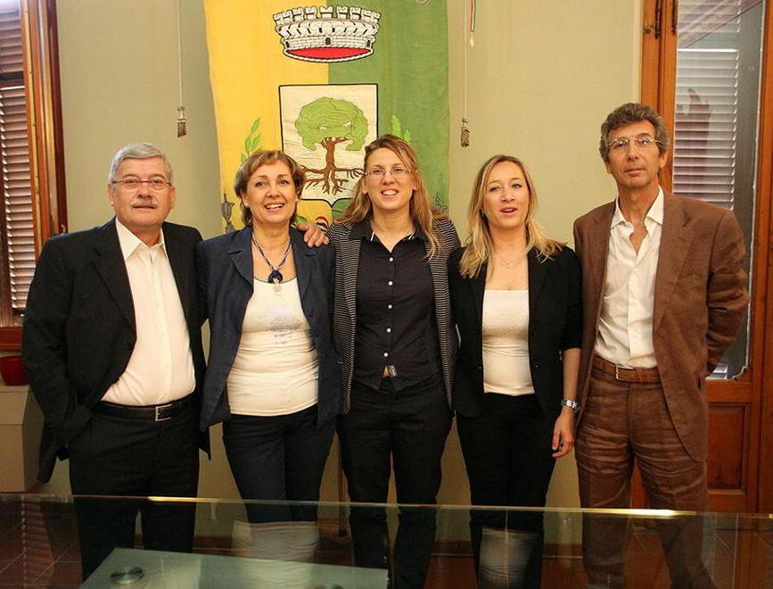 Due uomini e due donne nella giunta di Rossetti a Cerreto Guidi 