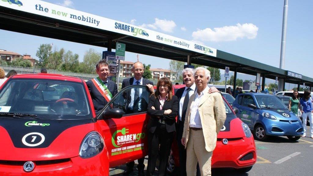 Aeroporti: “decolla” il car sharing elettrico