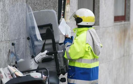 Scrivono alle Poste: ora il servizio funziona 