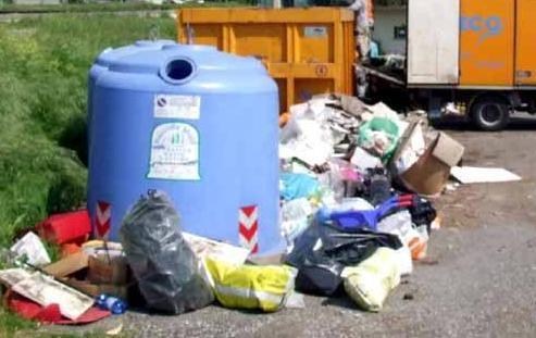 «Liberateci da sporco e rifiuti» 
