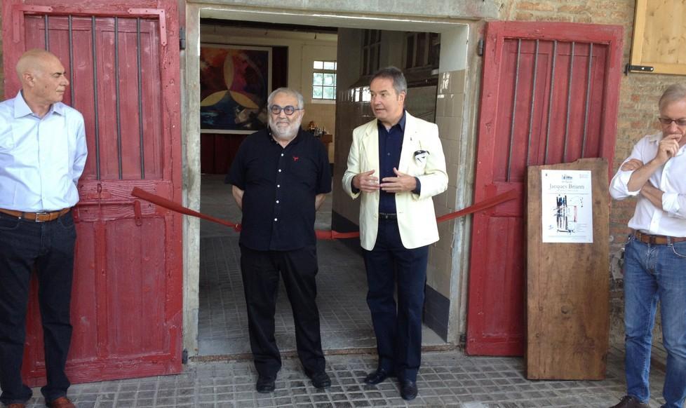 Aperta “al Fienile” la mostra di Brianti 